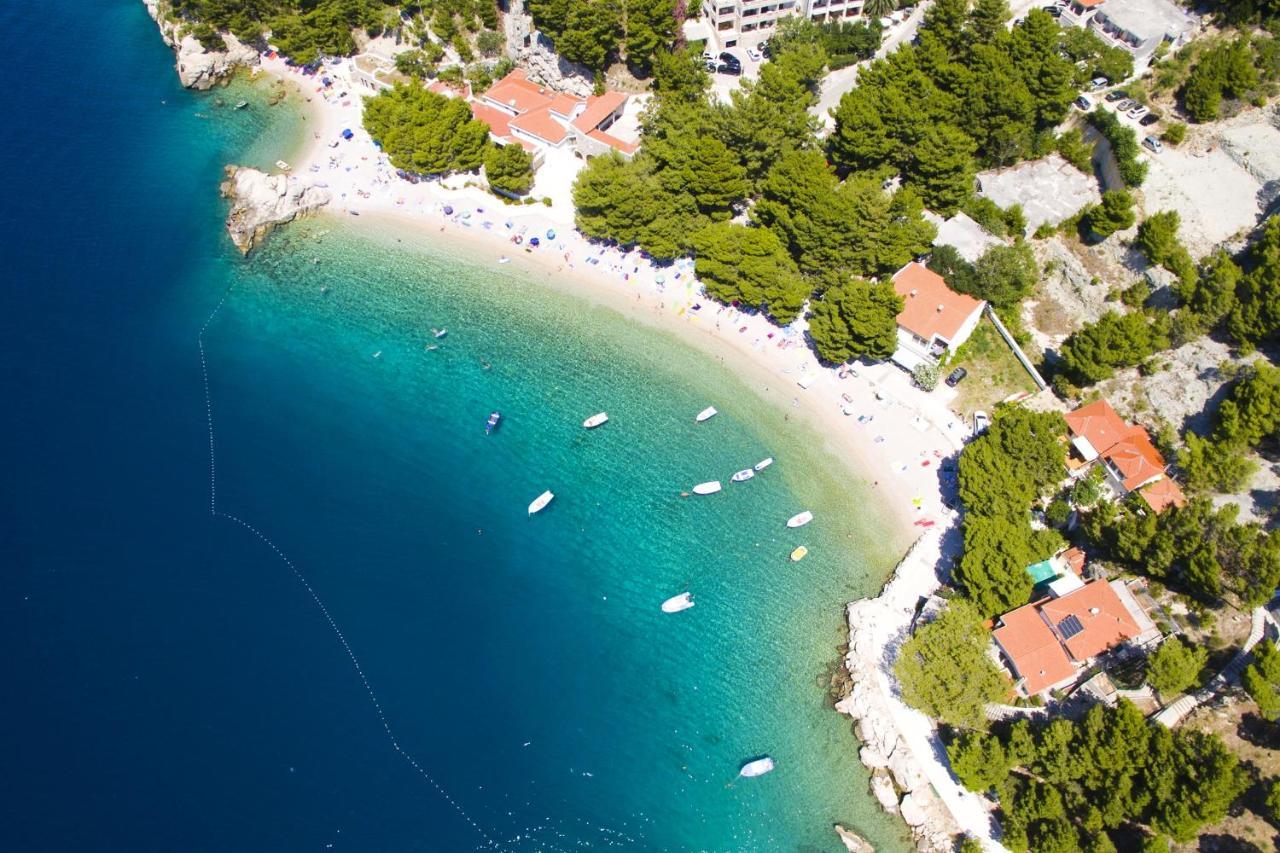 Rooms With A Parking Space Brela, Makarska - 17281 Exterior foto