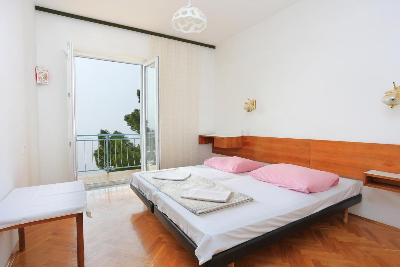 Rooms With A Parking Space Brela, Makarska - 17281 Exterior foto